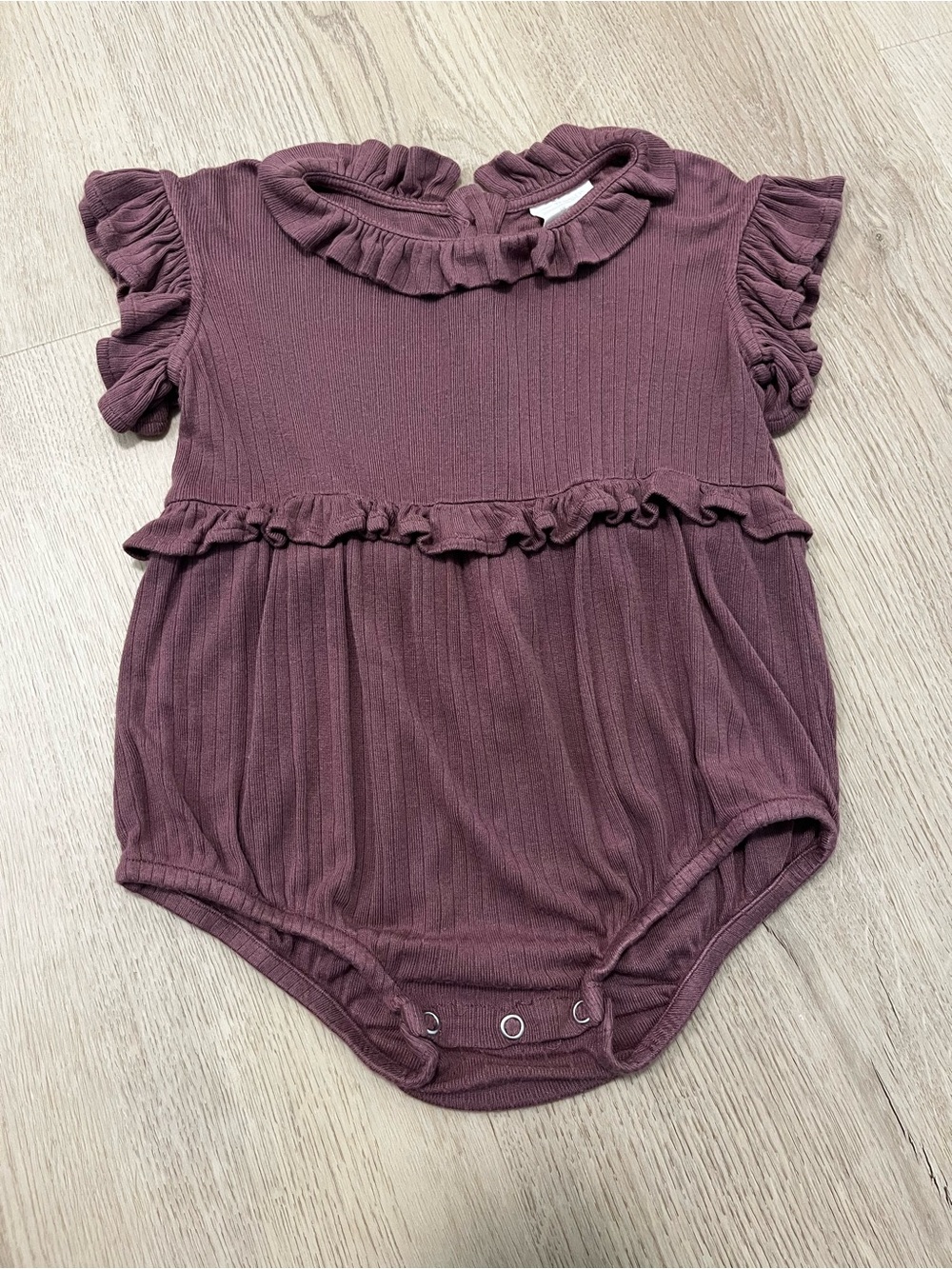 The Woods by Kate Quinn Ribbed Ruffle Romper- Dusty Plum
